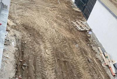 Casă cu 4 camere cu Teren 340 Mp în Malu Mare - 9