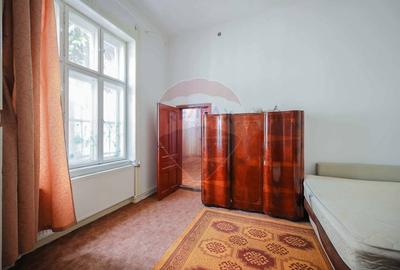 Casă de Vânzare cu 4 camere, Ultracentral - Cuza Vodă - 6