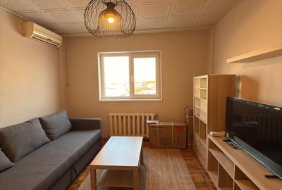 Garsonieră decomandată în Complex Studențesc - 2