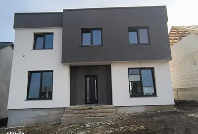Casă cu 4 camere în Șcheia - 10