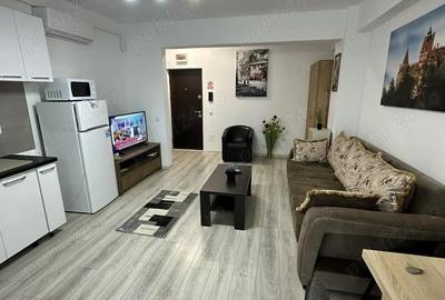 Apartament cu 2 camere decomandat în Central - 1