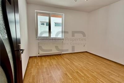 Casă cu 5 camere cu Teren 240 Mp în Berceni - 12