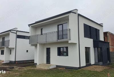 Casă cu 5 camere cu Teren 350 Mp în Nord - 1