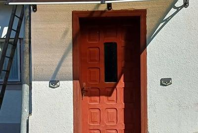 Casă cu 2 camere cu Teren 900 Mp în Voroveni - 1