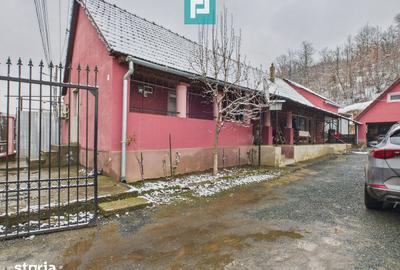 Casă cu 5 camere cu Canalizare în Central - 6