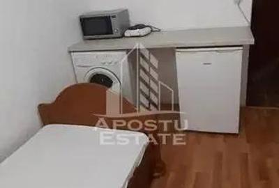 Garsonieră nedecomandată, mobilată în Dacia