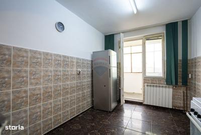 Apartament cu 4 camere în Decebal - 8