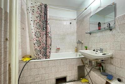 Apartament cu 3 camere decomandat în Decebal - 11
