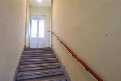 Casă individuală cu 4 camere cu Canalizare în Central - 5