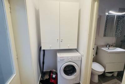 Apartament cu 3 camere semidecomandat, mobilat în Tipografilor