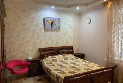 Inchiriere apartament 2 camere zona Unirii - 1