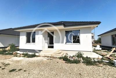 Casa de vanzare cu 4 camere in Oncea, Oradea - 1