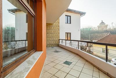 Apartament premium cu 3 camere și terasă de 30 mp – Vila MonteCentro, zona Schei - 10