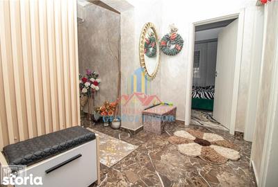 Apartament cu 3 camere decomandat în Central - 9