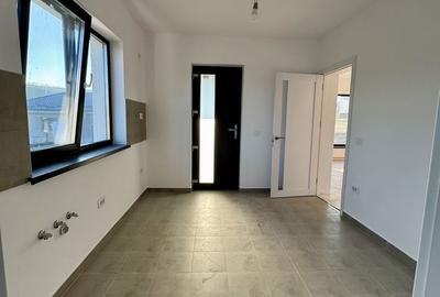 Casă cu 4 camere în Curtești - 4