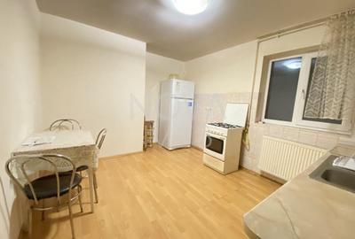 Apartament cu 2 camere semidecomandat, mobilat în Ștrand - 1