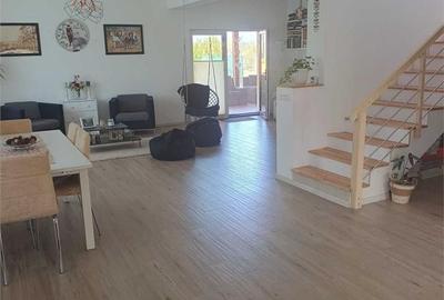 Casă cu 4 camere cu Teren 500 Mp în Bartolomeu