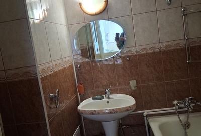 Apartament cu 2 camere decomandat în Ultracentral