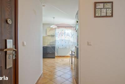 Apartament cu 2 camere semidecomandat în Central