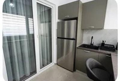 Apartament cu 2 camere decomandat în 13 Septembrie