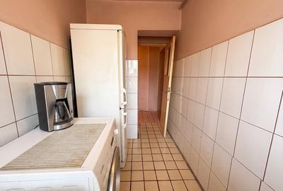 Apartament cu 3 camere semidecomandat în P-ța Doina - 2