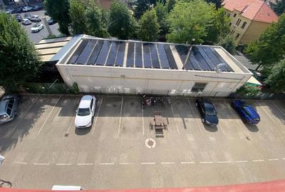 Apartament cu 3 camere semidecomandat în UTA - 7