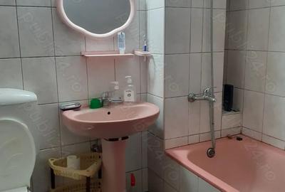 Caut coleg(colega) de apartament decomandat - 3