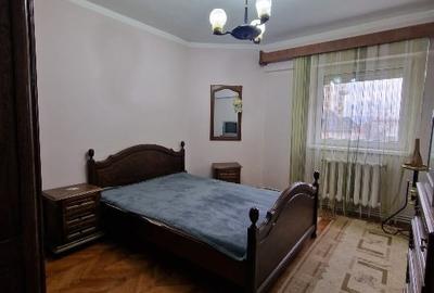 Apartament cu 3 camere decomandat în Central - 10