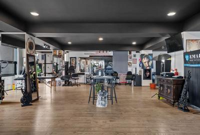 DE INCHIRIAT Spatiu comercial - 155 mp MIHAI BRAVU Sector 3 - 19