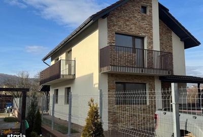 Casă cu 4 camere cu Teren 450 Mp în Chinteni - 3