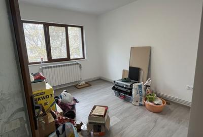 Apartament cu 4 camere semidecomandat în Tătărași - 5