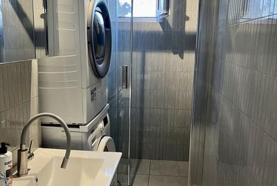 Apartament cu 2 camere semidecomandat în Km 4 - 7