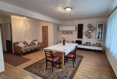 Casă cu 4 camere în Siretu - 6