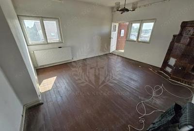 4 CAMERE // ZONA CENTRALA // CENTRALA PROPRIE // BOXA - 2