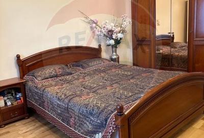 DE INCHIRIAT Apartament cu 4 camere in zona Scriitorilor - 13