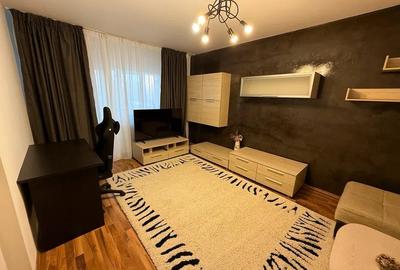 Apartament cu 2 camere decomandat, mobilat în P-ța Muncii - 1