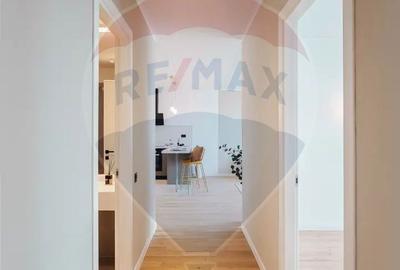 Apartament cu 4 camere decomandat în Tei - 1