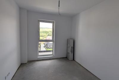 Apartament cu 3 camere semidecomandat în Florești - 6