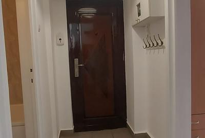 Garsonieră decomandată, mobilată în Universitate - 10