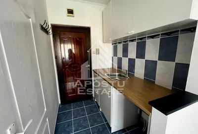Garsoniera recent renovata in bloc de apartamente,zona Lipovei - 4