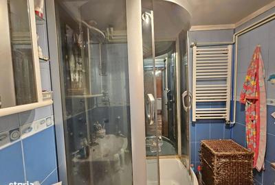 Casă cu 4 camere cu Teren 300 Mp în Central - 2