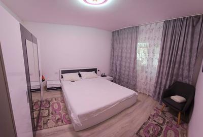 Apartament cu 3 camere decomandat în Central - 2