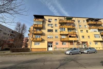 Apartament cu 2 camere decomandat în Micro 17 - 16