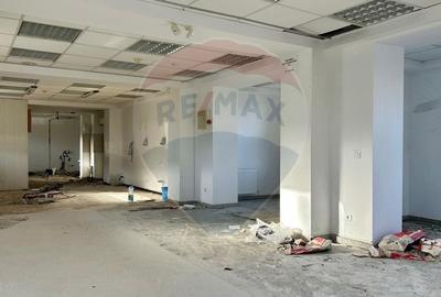 Spațiu comercial de închiriat Năvodari zona centrala Primărie - 3