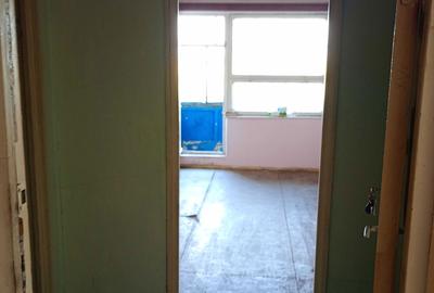 Garsonieră decomandată în Exterior Vest - 3