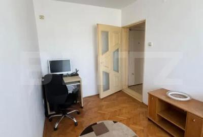 Apartament cu 3 camere semidecomandat, mobilat în Central - 11