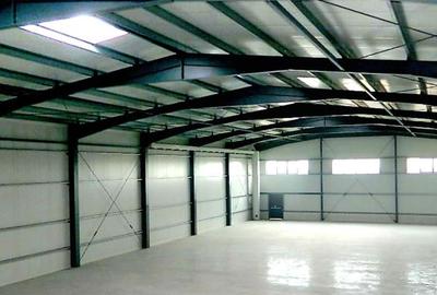 Spațiu industrial, de 1,000 mp, în Aradului - 2