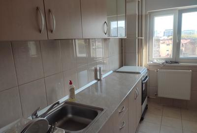 Apartament cu 2 camere decomandat în Turda