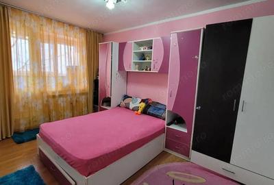 Apartament cu 2 camere, Micro 19 - 1
