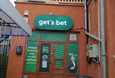 Spațiu comercial, de 35 mp, în Central - 4